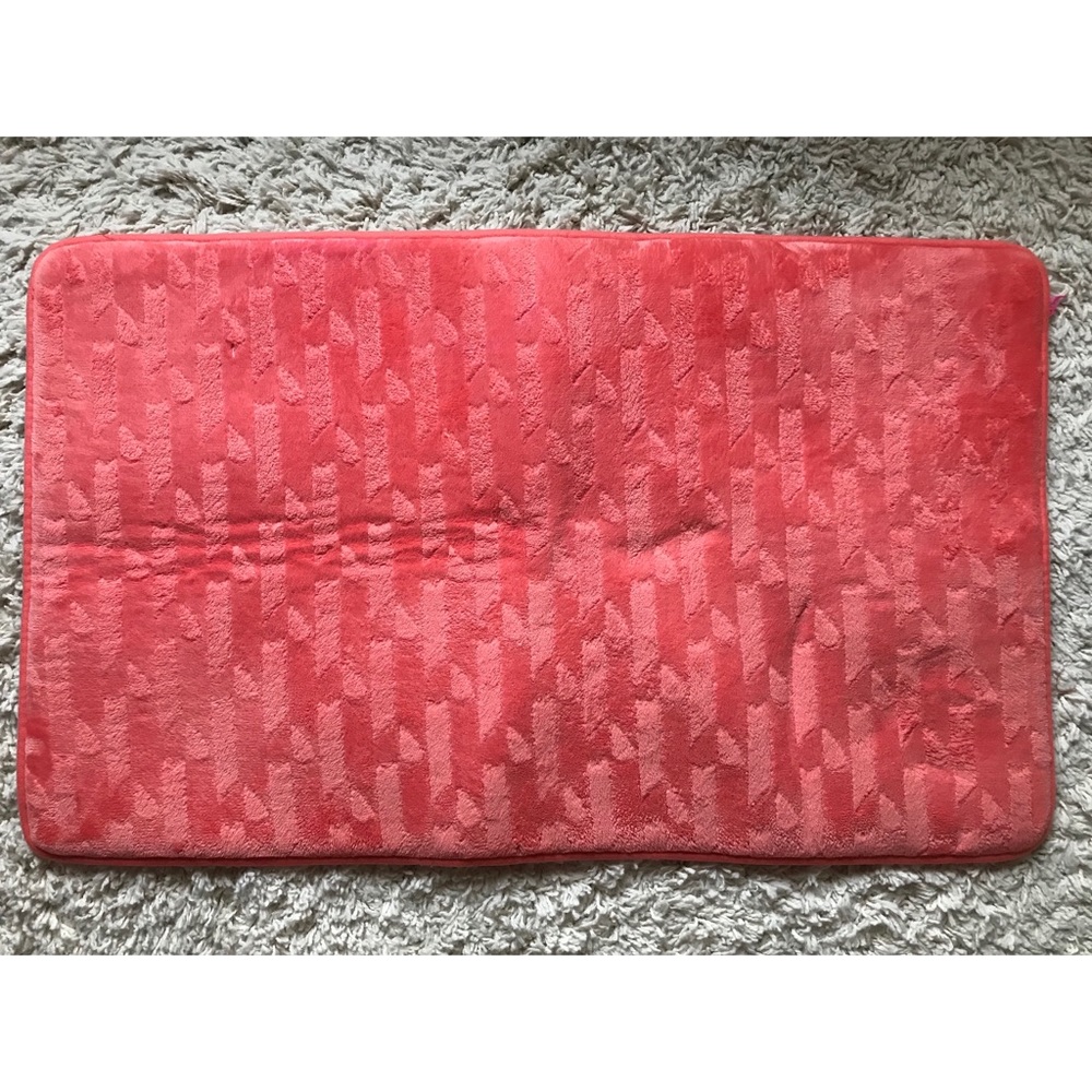 Betsey Johnson Memory Foam Bath Rug